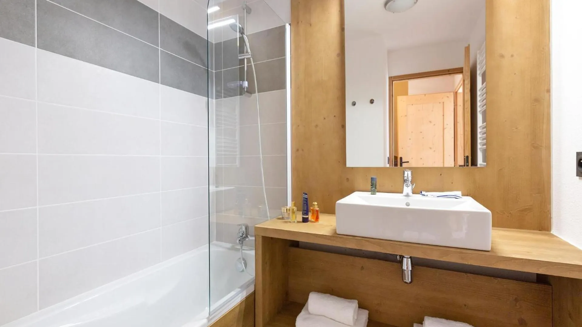 Spacious Apartment For 6 Guests Beaufort  0*, Beaufort (Savoie)