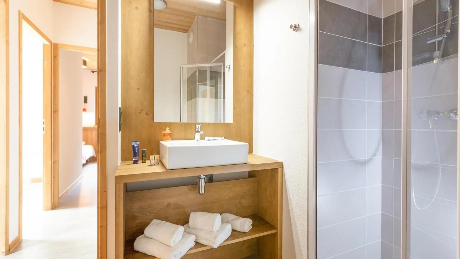Spacious Apartment For 6 Guests Beaufort  0*, Beaufort (Savoie) France